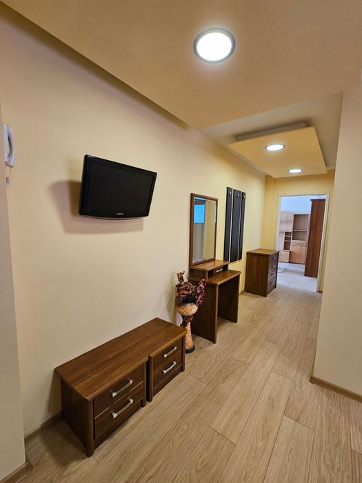 Дава се под наем Тристаен апартамент в Пловдив, Изгрев - 80 кв.м за 359.04 € - Снимка #7