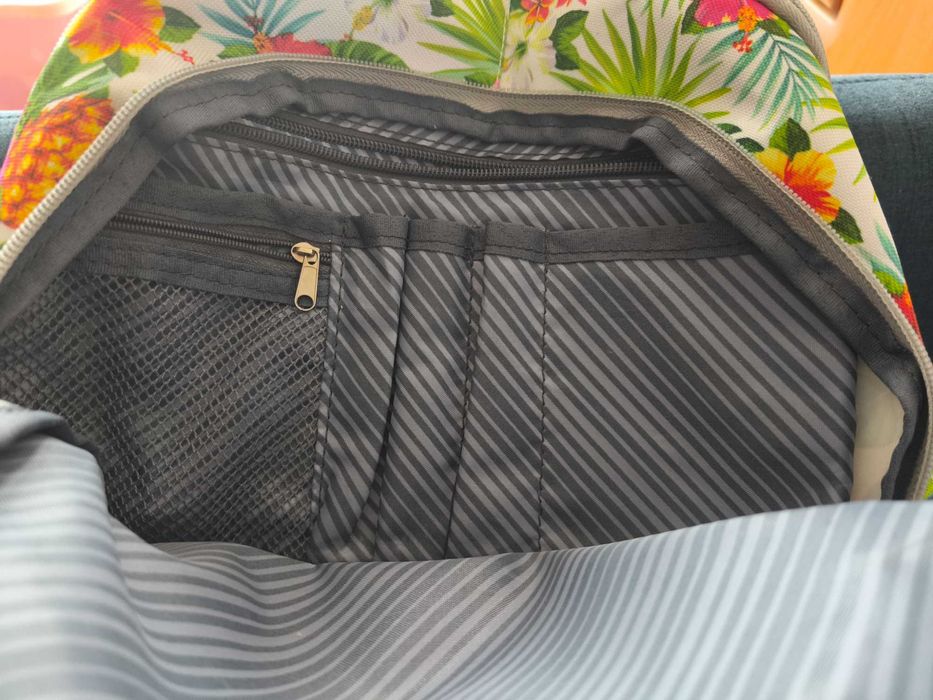 Нова ученическа раница Hash