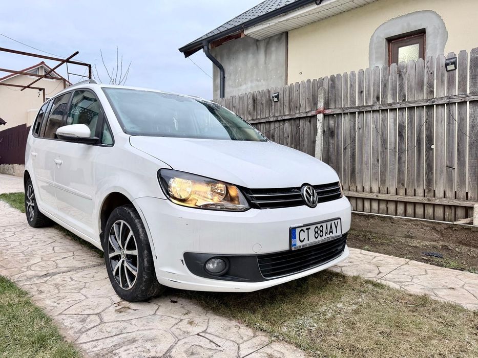 VOLKSWAGEN Touran 2012 — imagine 2