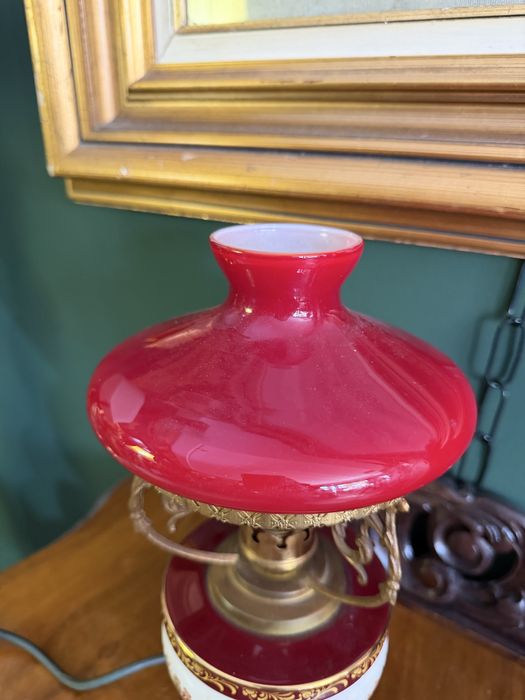 Veioza - lampa rosie