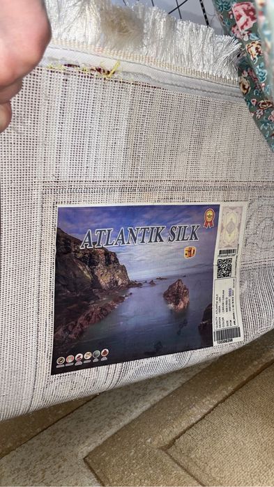 Үй заттары сатылад