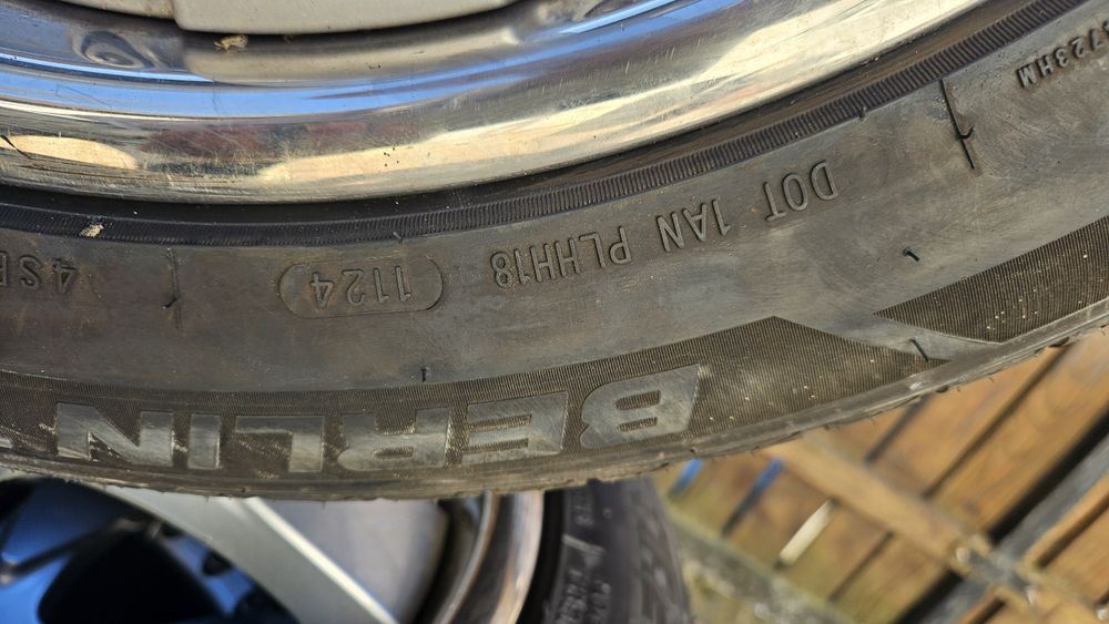 Vand Set jante Audi / VW/  + cauciucuri noi BERLIN TIRES de iarna noi