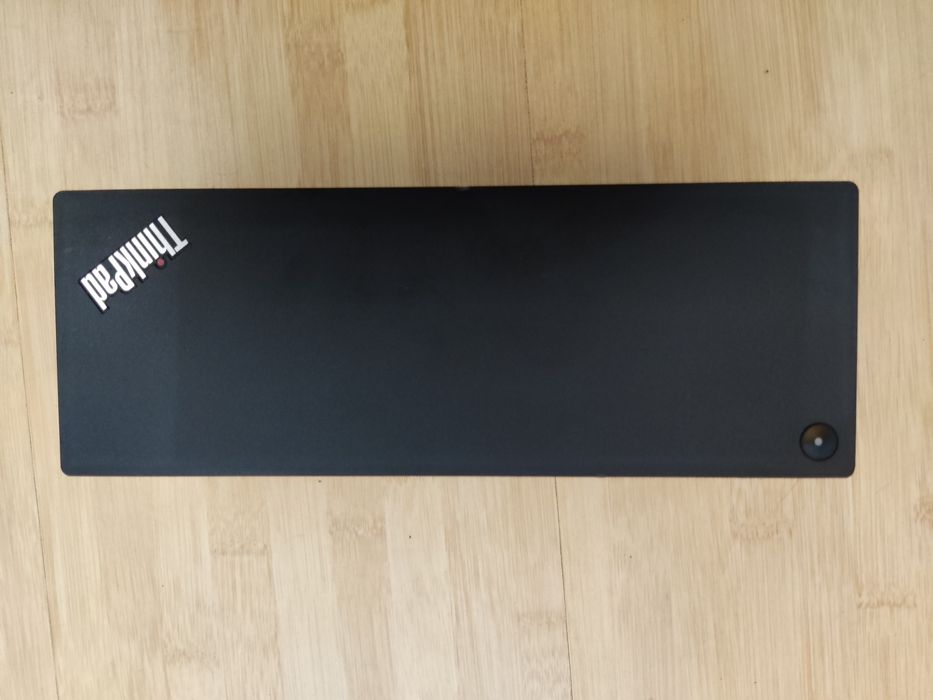 Dock lenovo thinkpad thunderbolt 3 dock gen2 model DK1841 4k type 40AN