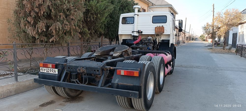 КамАЗ тигач прицеп Кроне