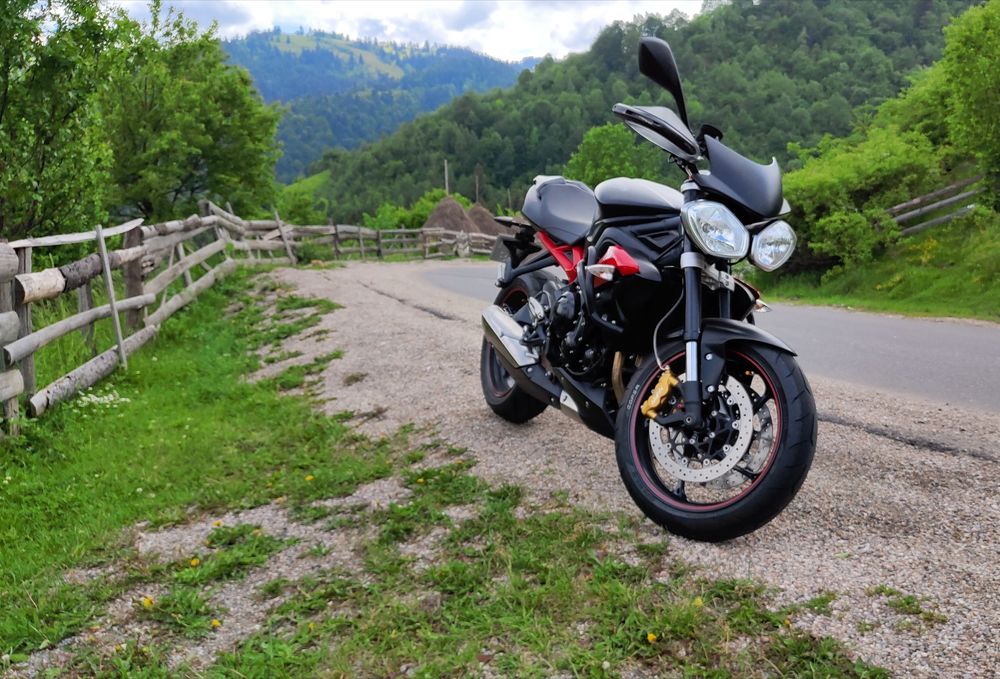 Triumph street triple r