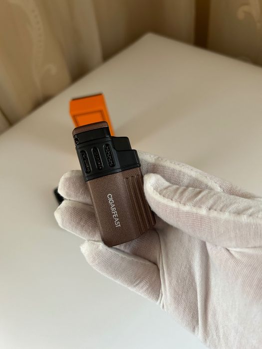 Запалка за пури – 4 джет пламъка, турбо, 3 цвята