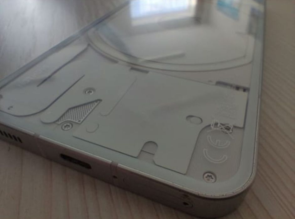 Продаетса Nothing Phone 1