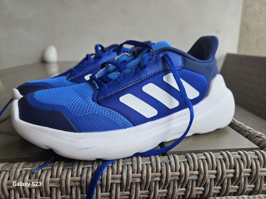 Adidasi baiat Adidas mar 35