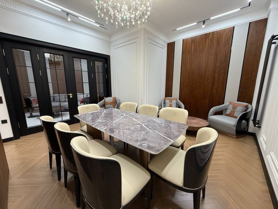 Жк Мухташам-Сдается новая 3-х комнатная квартира в центре города!