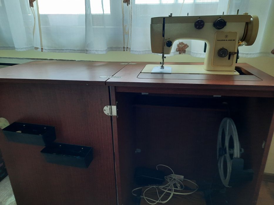 Шевна машина Чайка, желязна