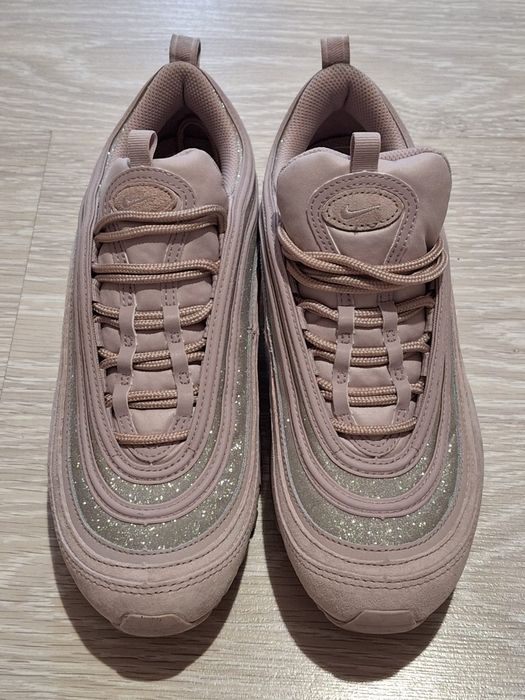 Adidas dama Nike Air max '97. 40