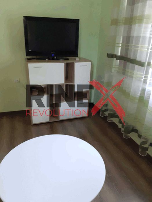 Дава се под наем Двустаен апартамент в Пловдив, Кършияка - 65 кв.м за 500 € - Снимка #2