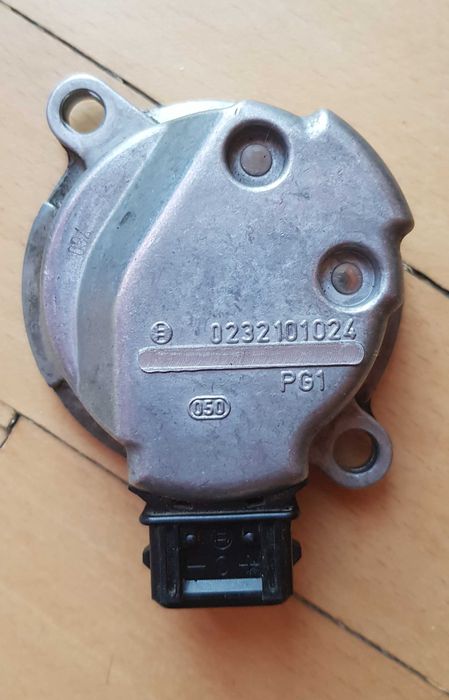 Датчик Bosch разпределителен вал