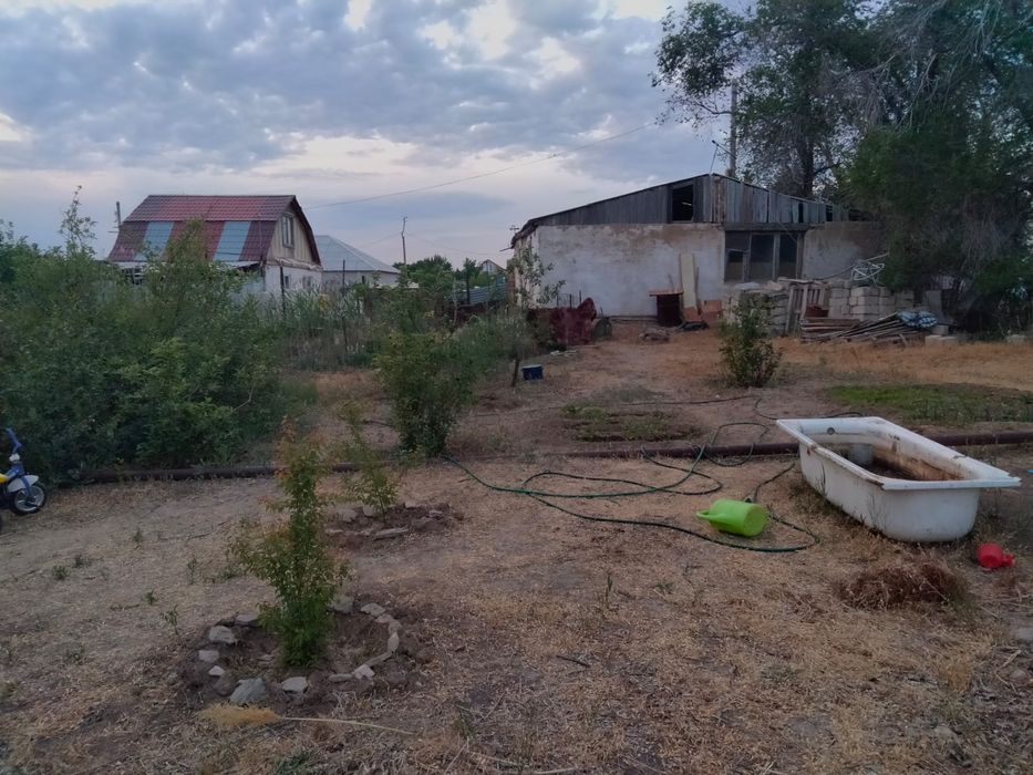 Продаётся дача. Район Коктем.