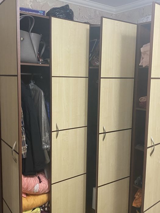 Продам шкаф