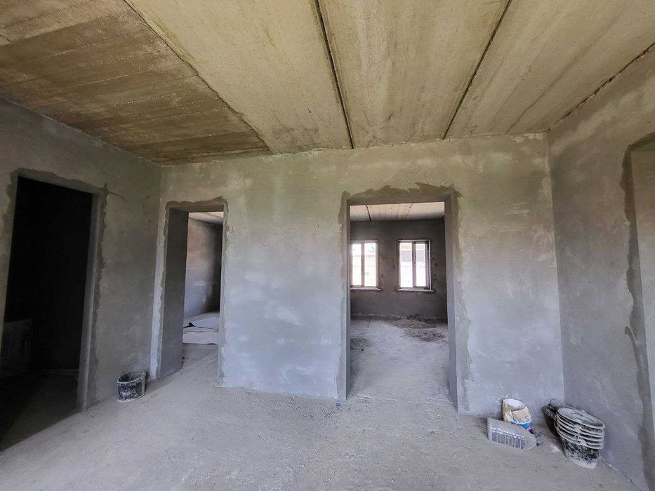 Ховли уй сотилади Хонободда