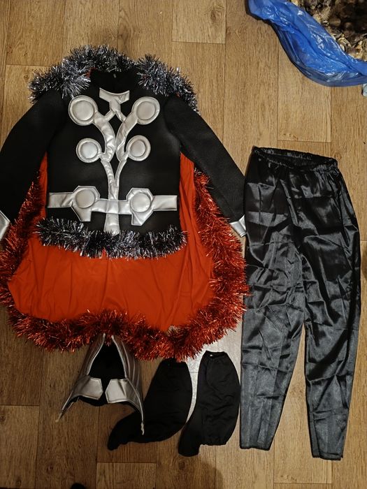 Костюм супергероя Тора