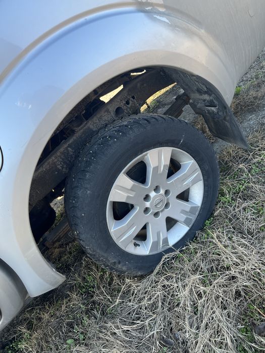 17 цола джанти за Nissan Navara D40 след 2006г 6х114.3