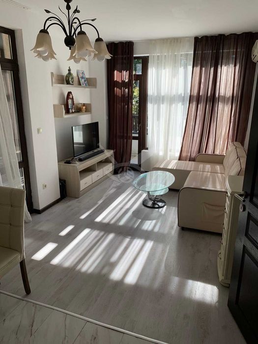 Продава се Двустаен апартамент в Приморско - 69 кв.м за 1131 €/кв.м - Снимка #1