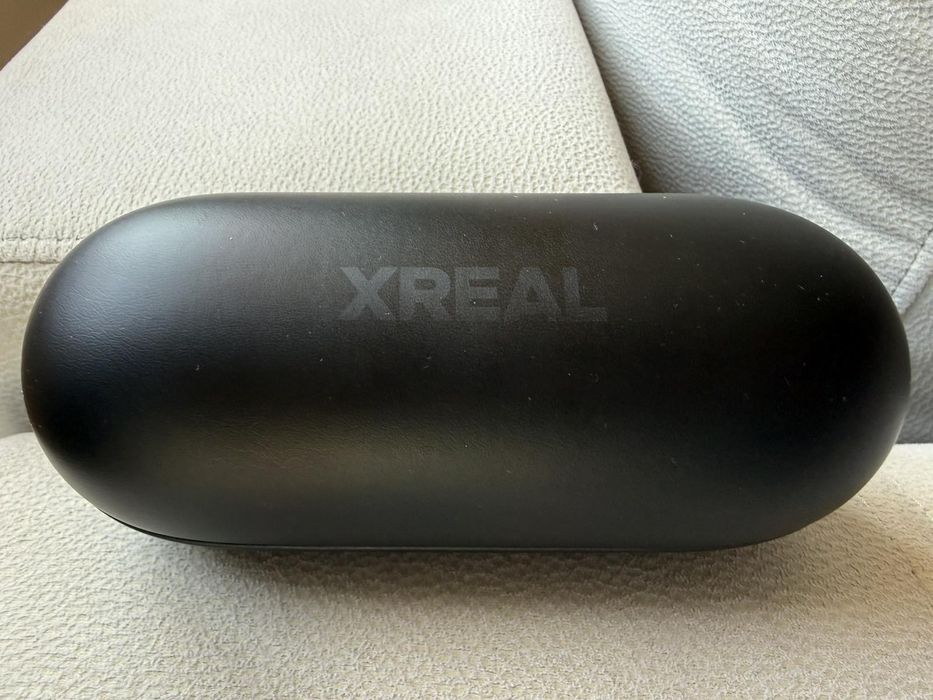 AR очила Xreal AIR 2 PRO