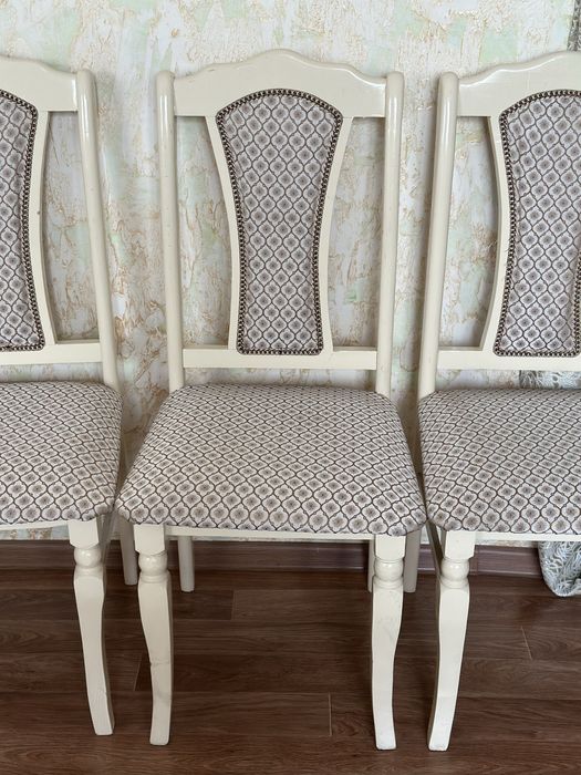 Стулья в гостинную