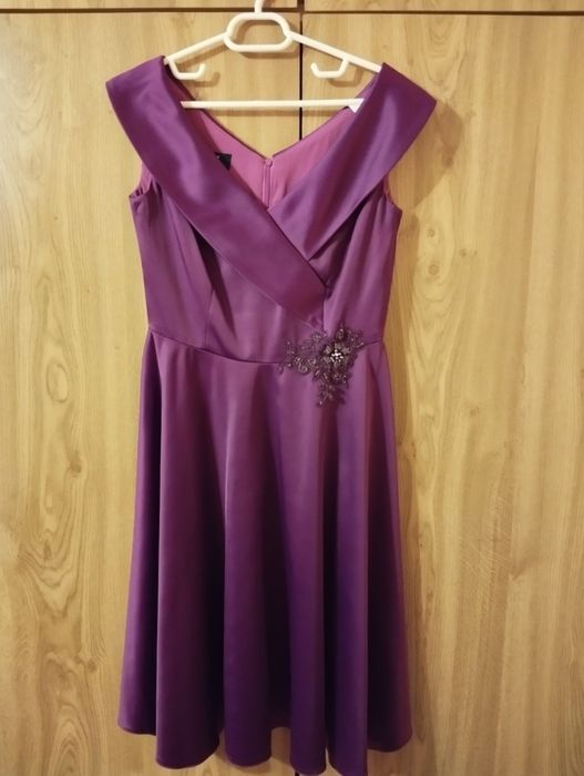 Rochie elegantă V&M