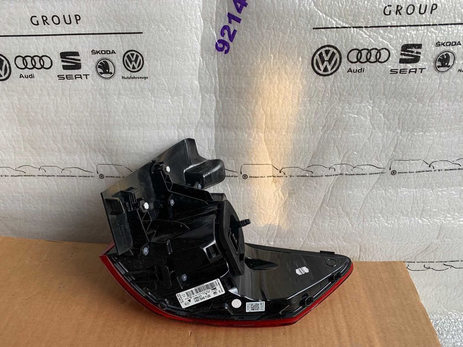 STOP stg Seat Taraco  5FJ945091 dupa 2021