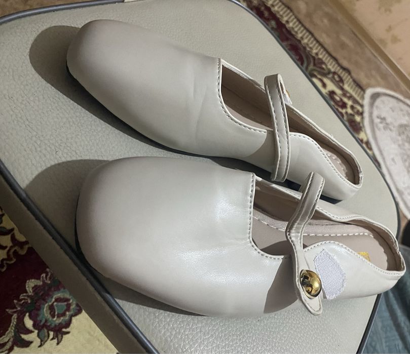 Женские Обувь мюли