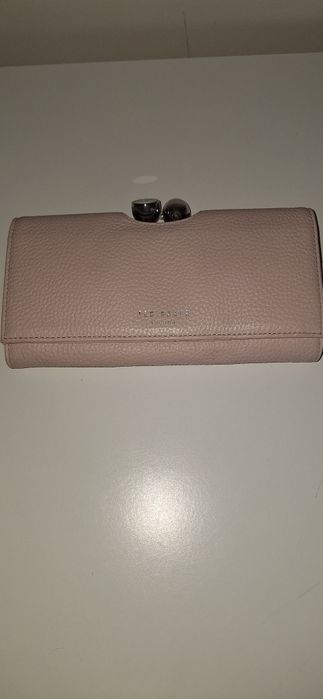 Ted Baker, Love Mosch, River Island нови портомонета