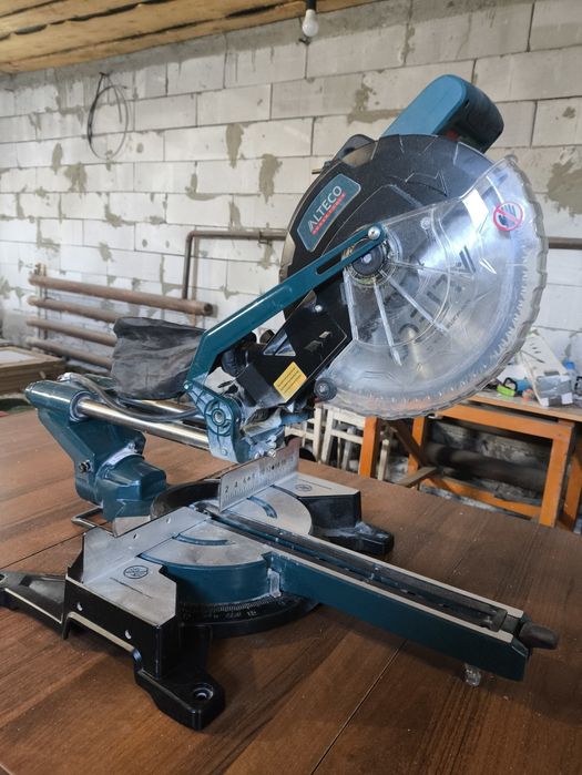 Торцовочная пила