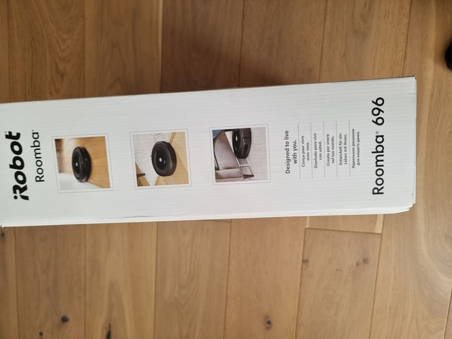 IRobot Roomba 696