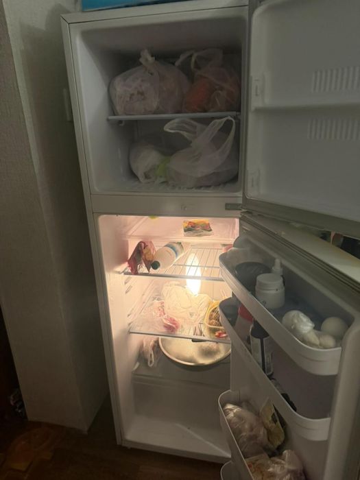 Продам холодильник б/у.