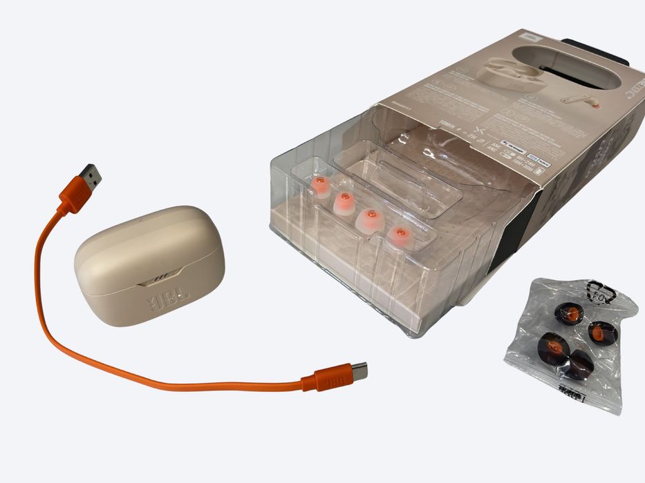 JBL Tune 230NC TWS безжични Bluetooth слушалки – пясъчно бежови