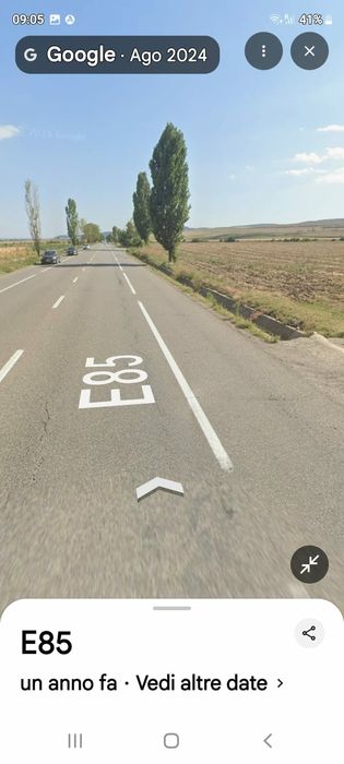 Vând teren 5000 mp la E85 Faraoani Bacău