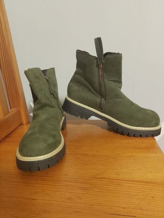 Продам сапоги женские
