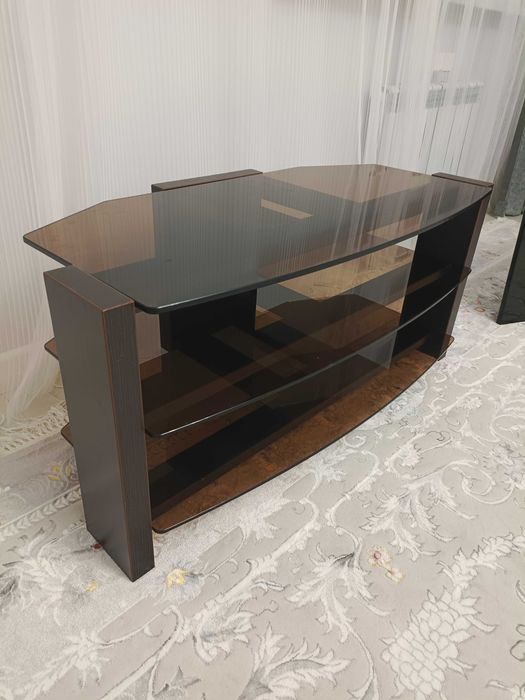 Тумба под телевизор