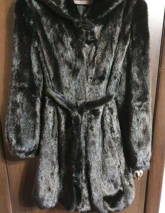 Шуба норковая чёрная