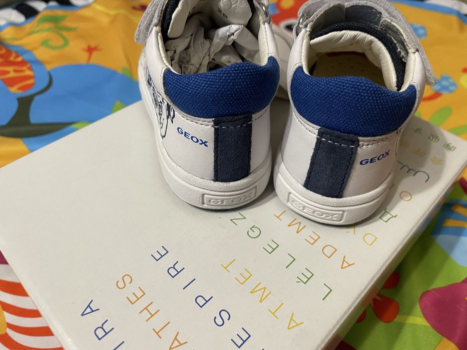 Geox детски обувки