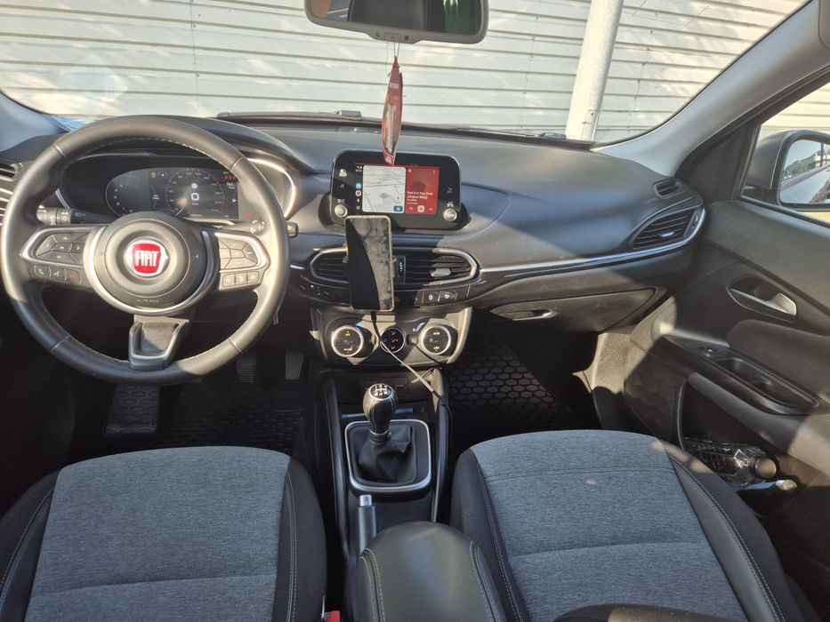 Fiat Tipo Cross 2021