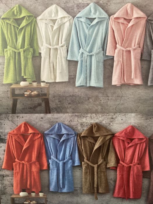 Халат с качулка – всички размери | ПРОМО ЦЕНА 35 лв.