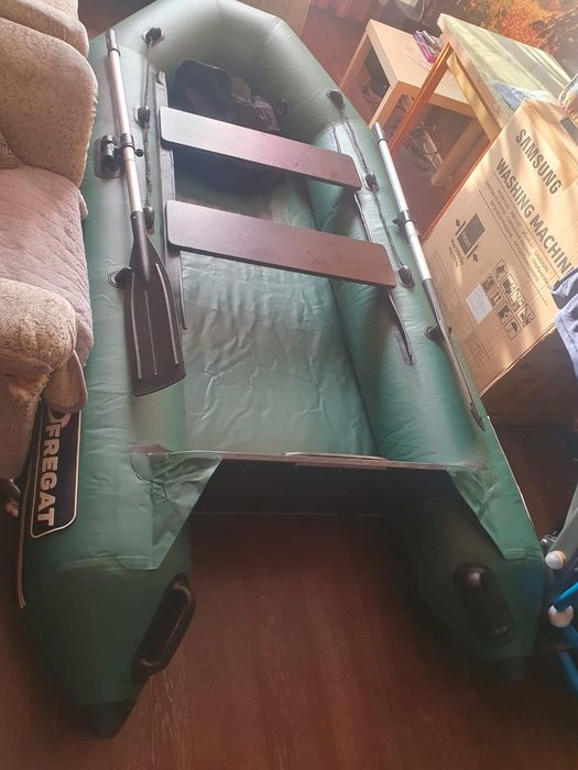 Продам лодку резиновую