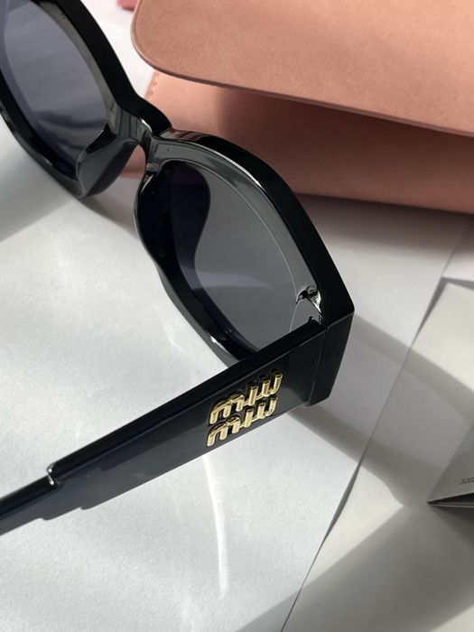 Ochelari de soare MIUMIU noi