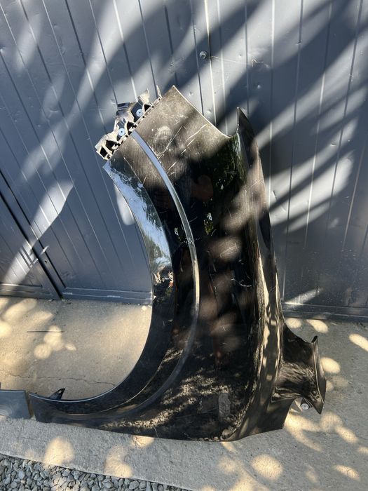 Aripa stanga dreapta dacia logan 3