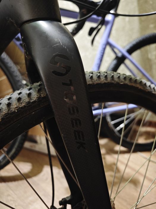 Велосипед циклокрос carbon