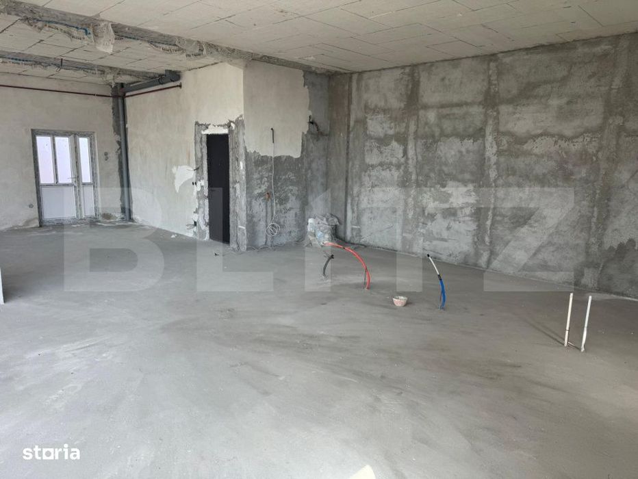 Spatiu comercial, 200 mp, open space