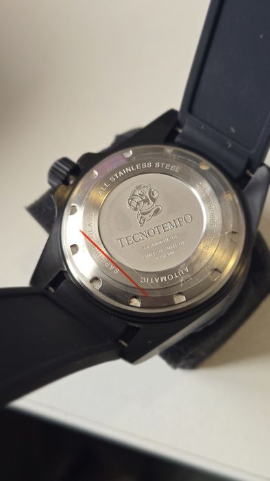 Водолазен чесовник Tecnotempo Diver 2000M.