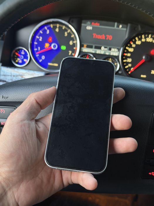 Iphone 16 , официальный