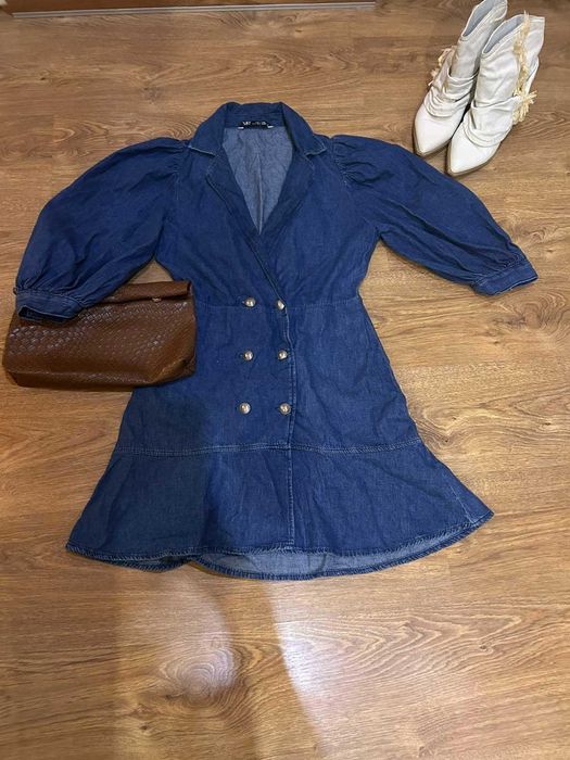Дънсава рокля зара zara