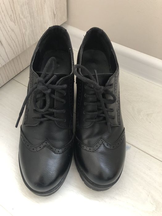 Продам туфли демисезон 4000 тг