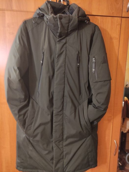 Продам мужскую зимнюю куртку